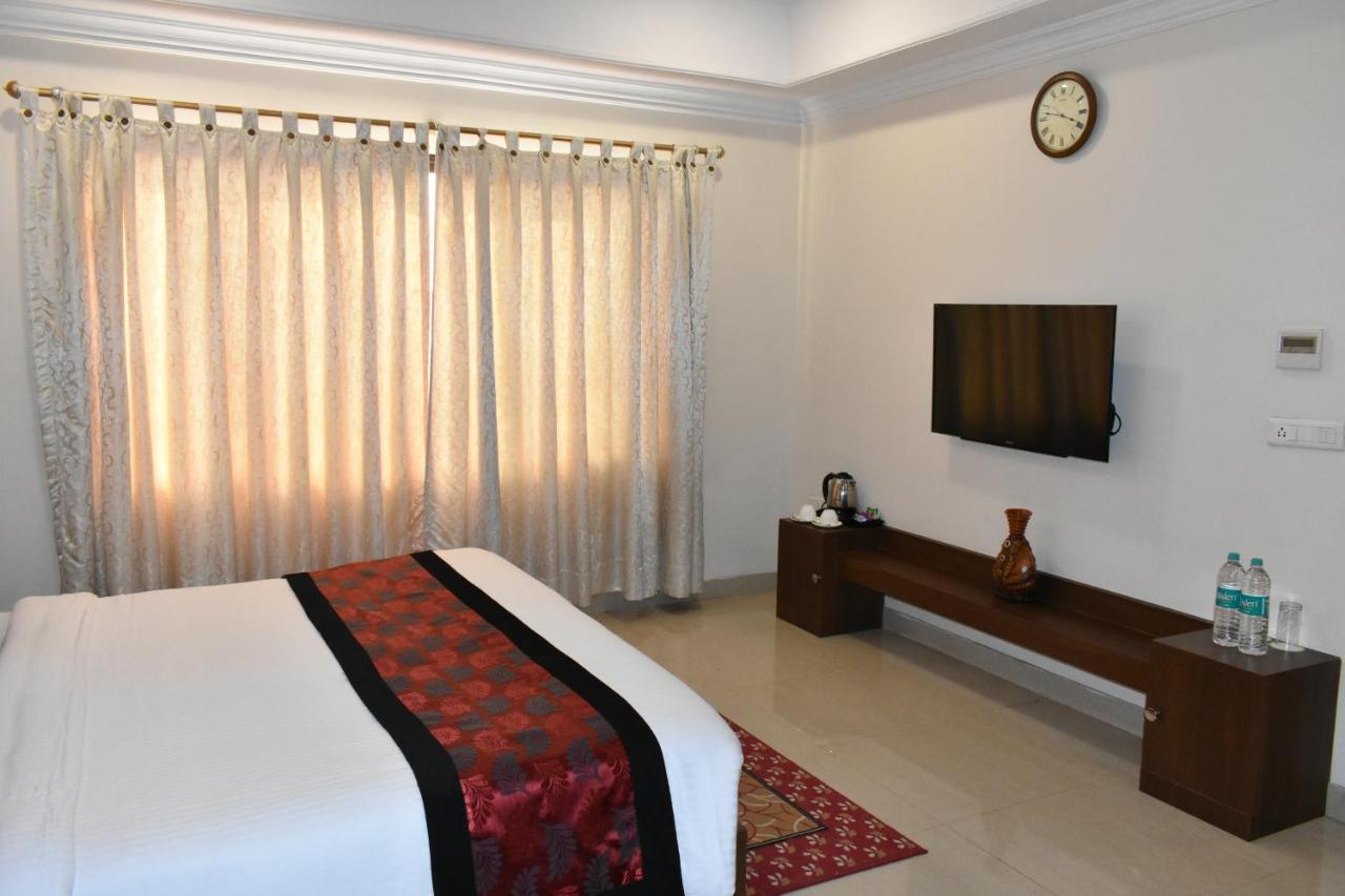 The Orchard Hotell Jharsuguda Eksteriør bilde
