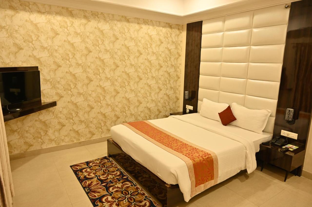 The Orchard Hotell Jharsuguda Eksteriør bilde