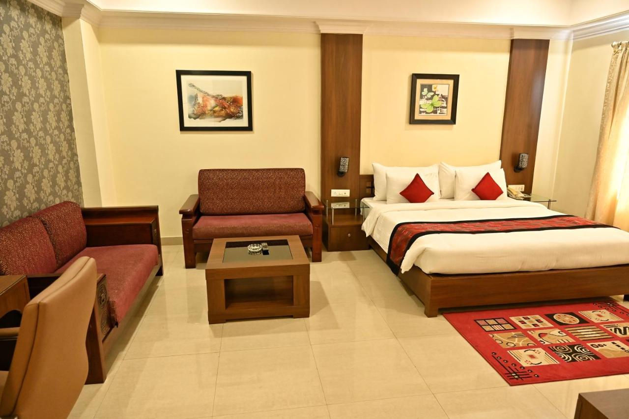 The Orchard Hotell Jharsuguda Eksteriør bilde